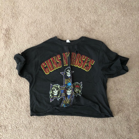 Tops - Guns N’ Roses 🌹 Tee